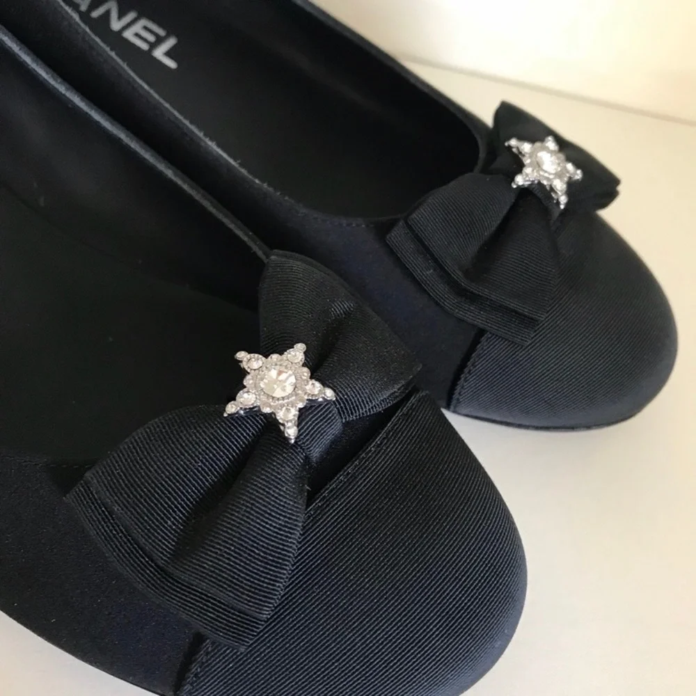 Chanel CC crystal bow cap toe ballerina flats